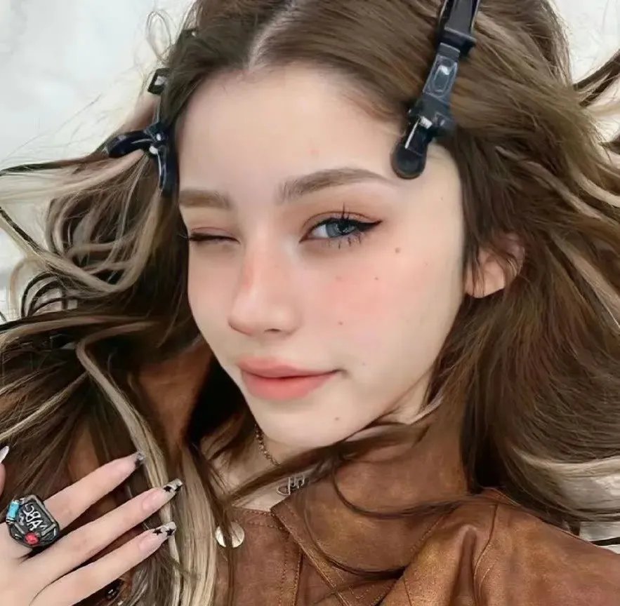 暗夜女巫